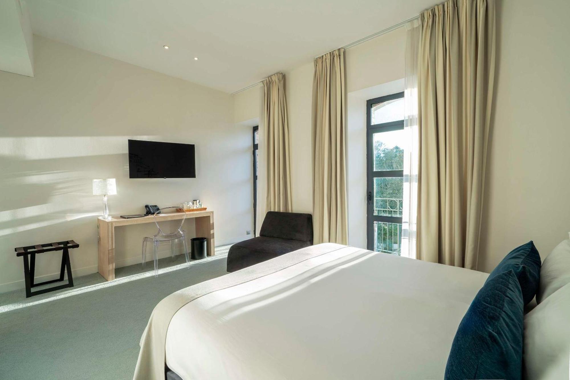 Western Saint Antoine & Hotel